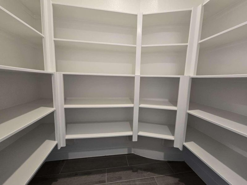 Spacious, unfurnished interior of a new home in , Richmond (Image 31).