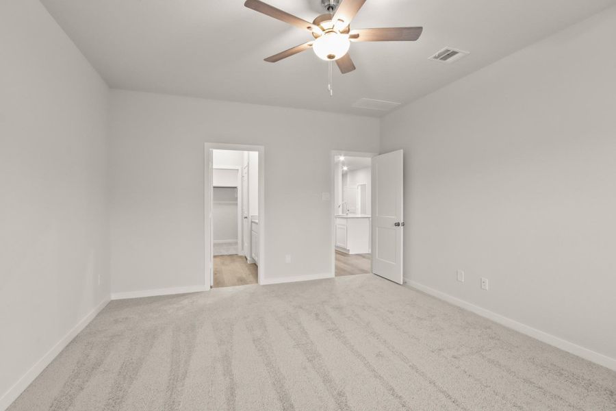 Spacious, unfurnished interior of a new home in Maple Heights, Porter (Image 14).