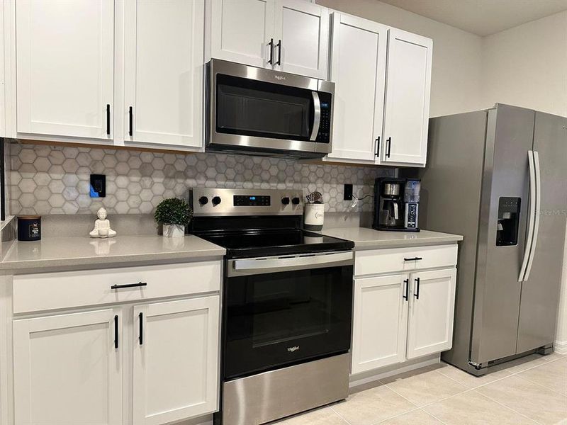 Furnished interior view inside a new home in Edgemont at Serenoa, Clermont (Image 21). Furnished interior view inside a new home in Edgemont at Serenoa, Clermont (Image 21).