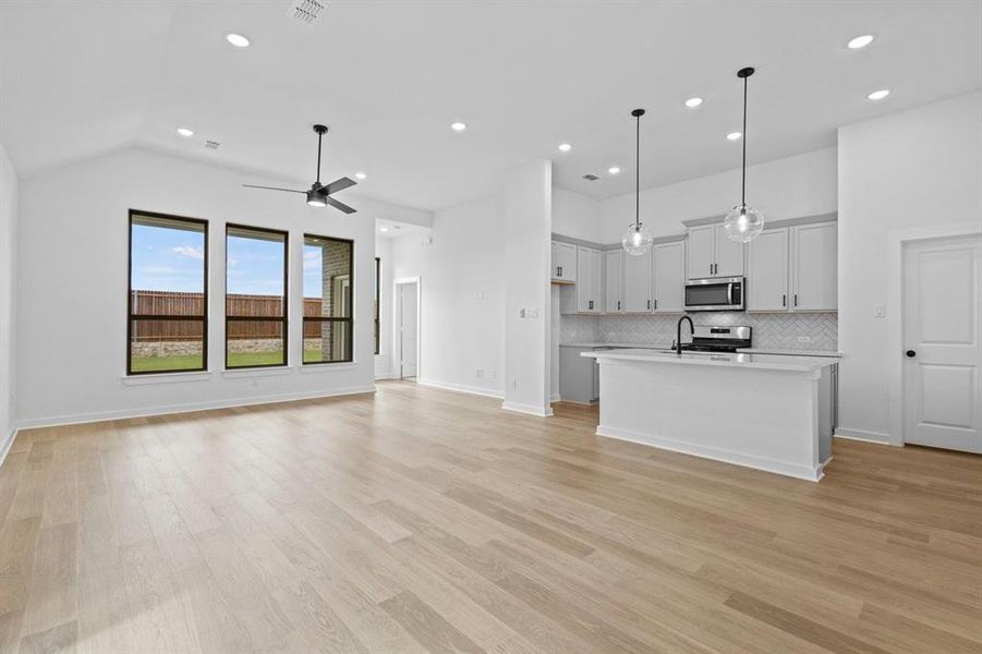 DAL_Meadow Vista_Kendalia_1804 Willowhurst Lane (11) DAL_Meadow Vista_Kendalia_1804 Willowhurst Lane (11)