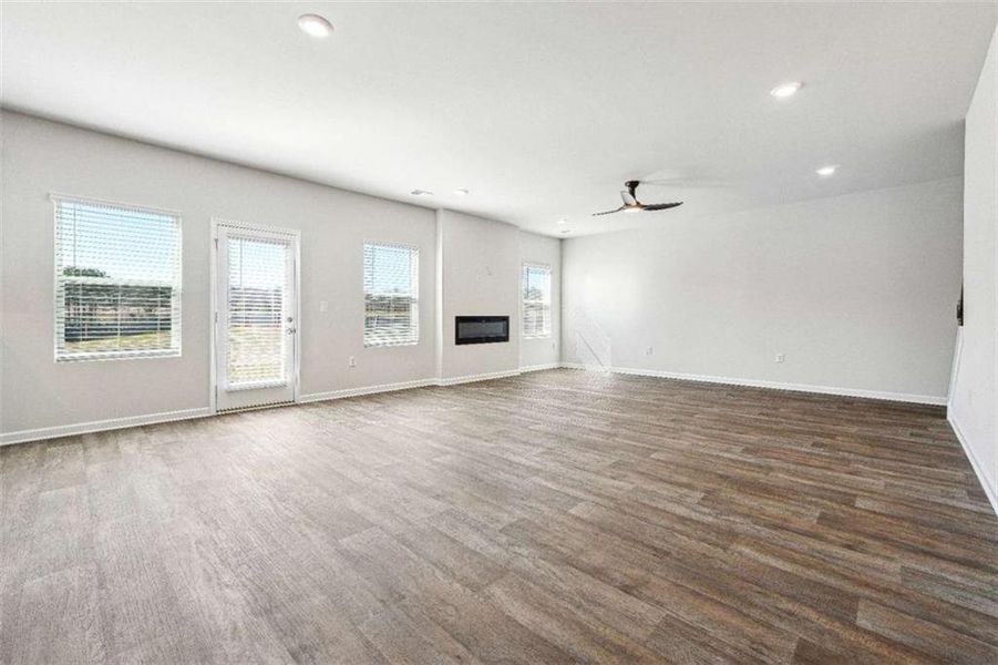 Spacious, unfurnished interior of a new home in Conner Springs, Social Circle (Image 18).
