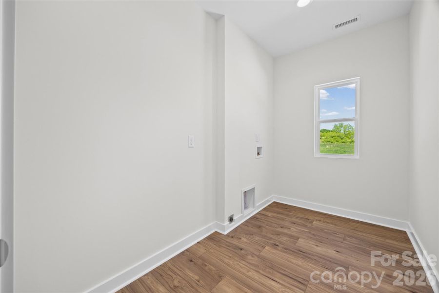 Spacious, unfurnished interior of a new home in , Bessemer City (Image 16).