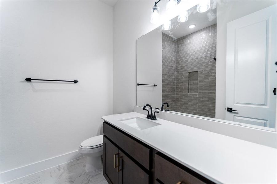 Furnished interior view inside a new home in Sonoma Verde, Rockwall (Image 10).