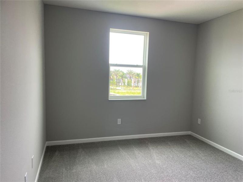 Spacious, unfurnished interior of a new home in Center Lake on the Park, St. Cloud (Image 47).