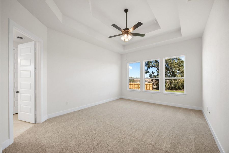 Representative image. Features, specifications, selections and colors may vary.