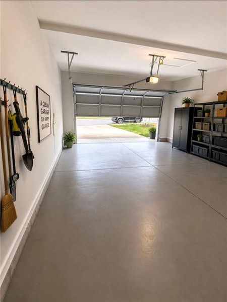 Spacious, unfurnished interior of a new home in Alcovy Trace, Lawrenceville (Image 31).