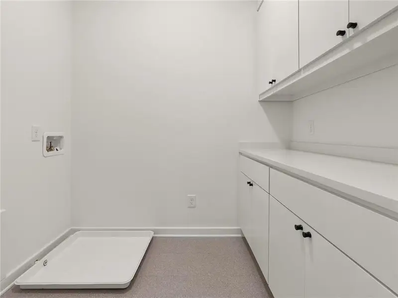 Image 55 of a home in .