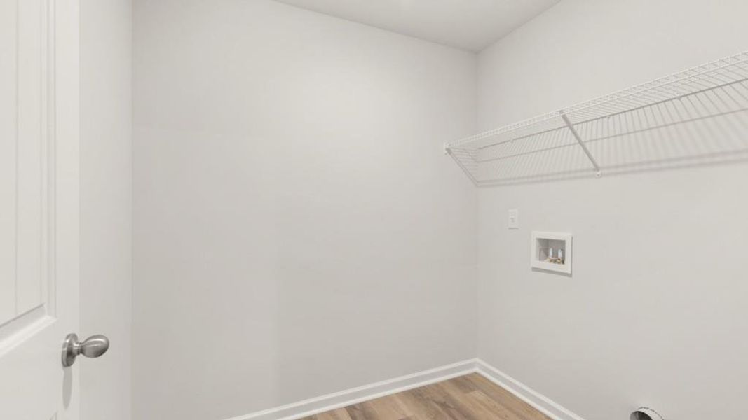Spacious, unfurnished interior of a new home in Oconee Overlook Townhomes, Gainesville (Image 20).