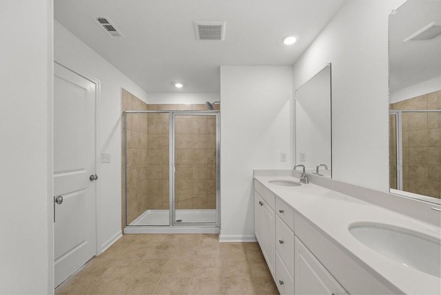 Furnished interior view inside a new home in Chandler Run, Tucker (Image 10).