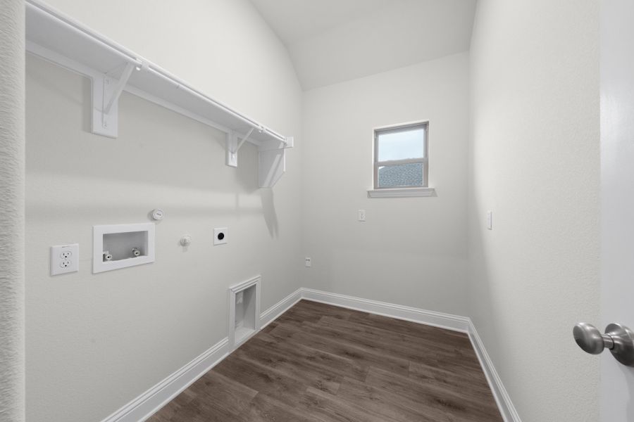 Spacious, unfurnished interior of a new home in Mallard Point, Greenville (Image 25). Spacious, unfurnished interior of a new home in Mallard Point, Greenville (Image 25).