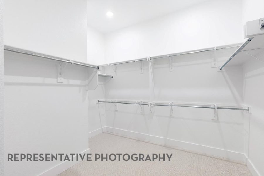 Spacious, unfurnished interior of a new home in Wolf Ranch, Georgetown (Image 19).