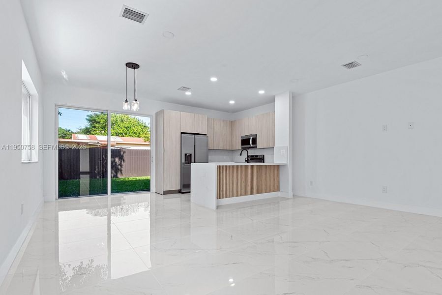 Image 39 of a home in .