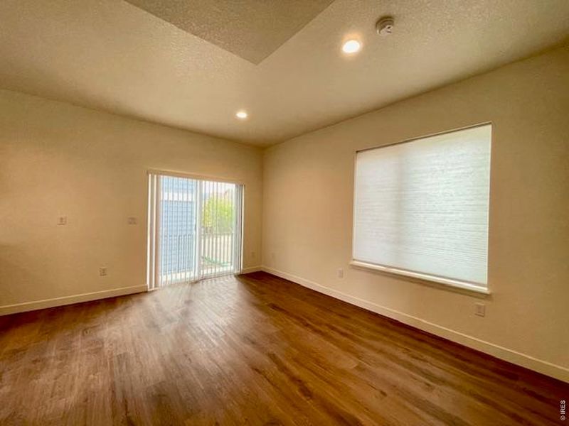 Spacious, unfurnished interior of a new home in , Boulder (Image 15).