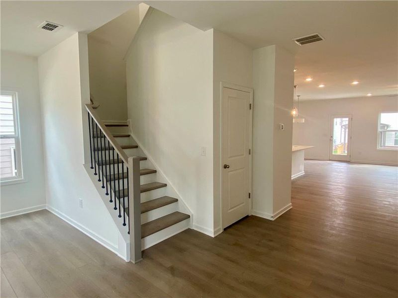 Spacious, unfurnished interior of a new home in Eastlyn Crossing, Flowery Branch (Image 12). Spacious, unfurnished interior of a new home in Eastlyn Crossing, Flowery Branch (Image 12).