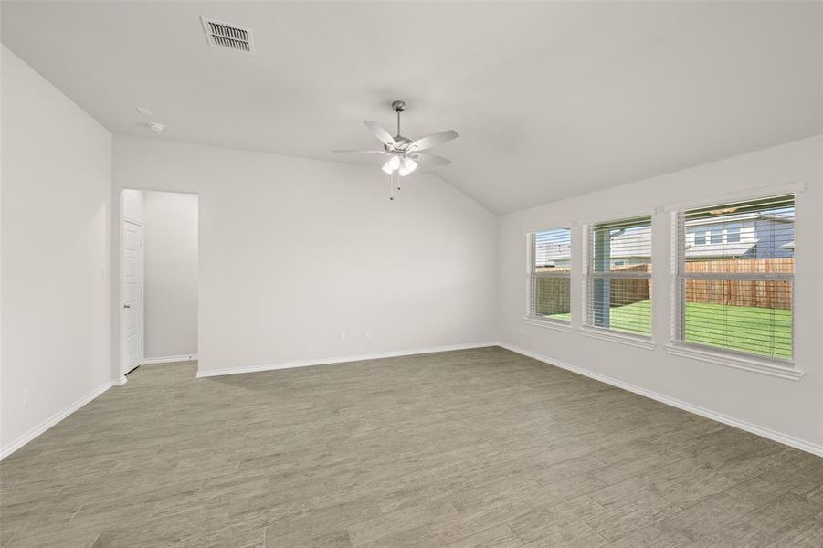 2109 Hickory- Living Room-3 2109 Hickory- Living Room-3