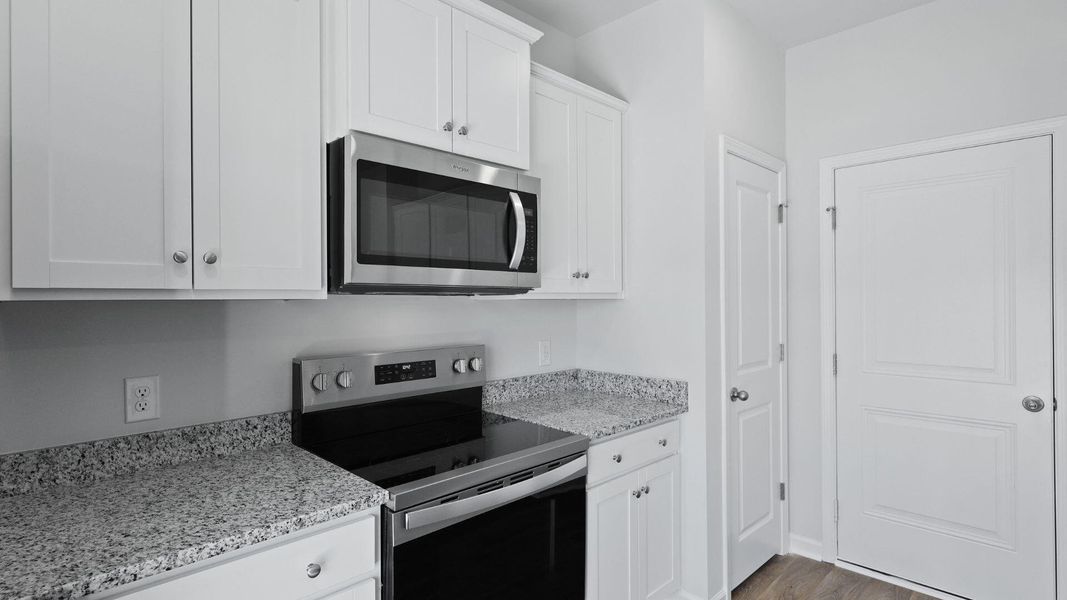 Furnished interior view inside a new home in Hillcrest, Ravenel (Image 14).