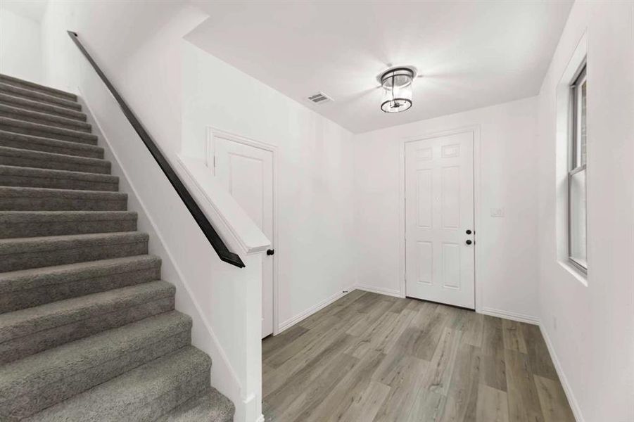 Spacious, unfurnished interior of a new home in Devonshire 40s, Forney (Image 24). Spacious, unfurnished interior of a new home in Devonshire 40s, Forney (Image 24).