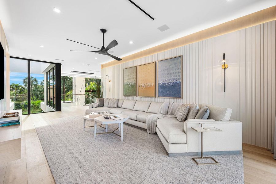 481_Thatch_Palm_Drive_64