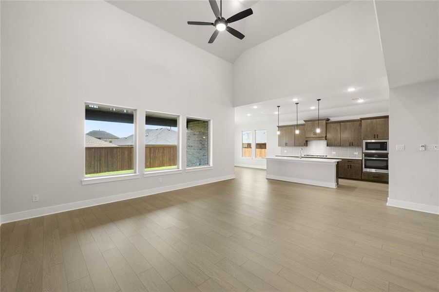 2433 Hitchford- Living Room-2 2433 Hitchford- Living Room-2