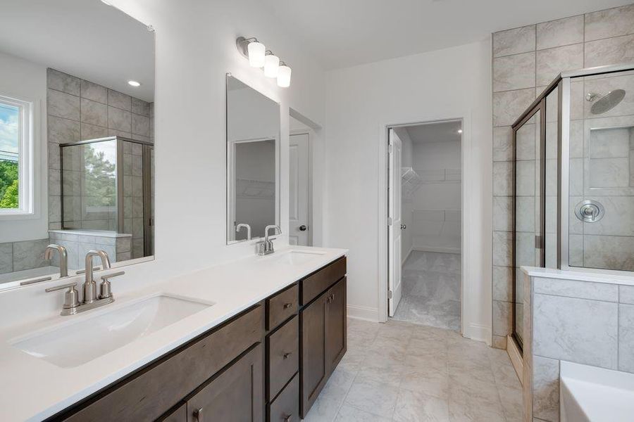 Furnished interior view inside a new home in Auburn Glen, Dacula (Image 9).