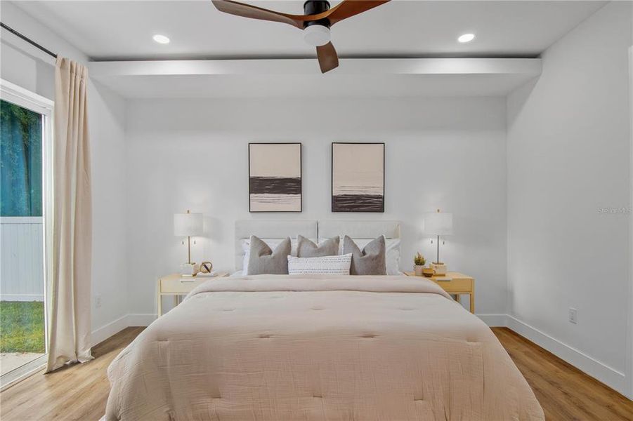 Furnished interior view inside a new home in , Orlando (Image 21).