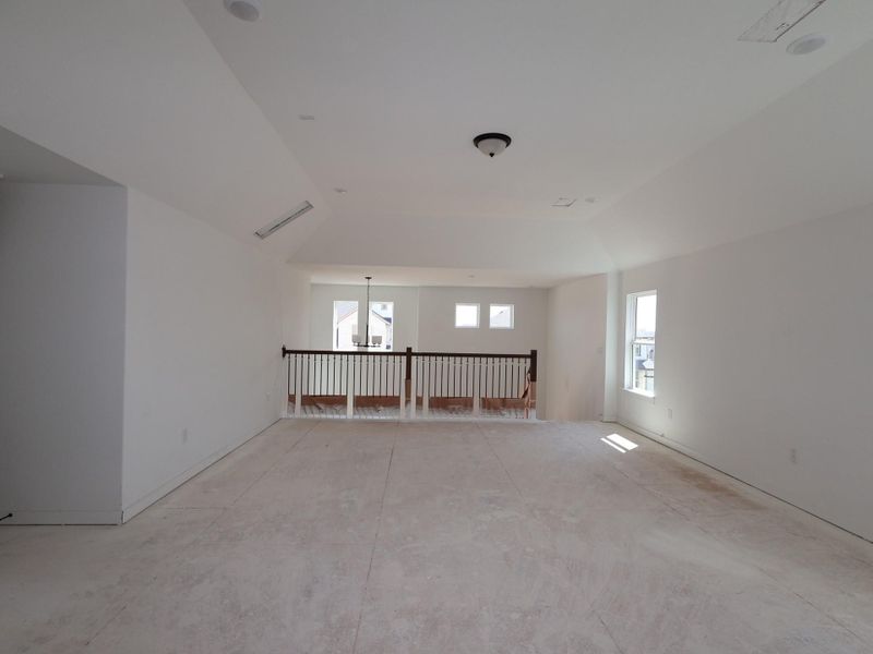 Spacious, unfurnished interior of a new home in Edgewood, Leander (Image 13). Spacious, unfurnished interior of a new home in Edgewood, Leander (Image 13).