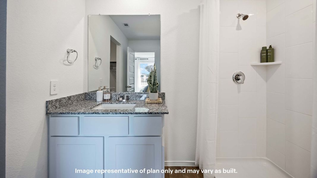 Image 24 representing the The Elk by D.R. Horton in Terra Vista, Lubbock, TX.