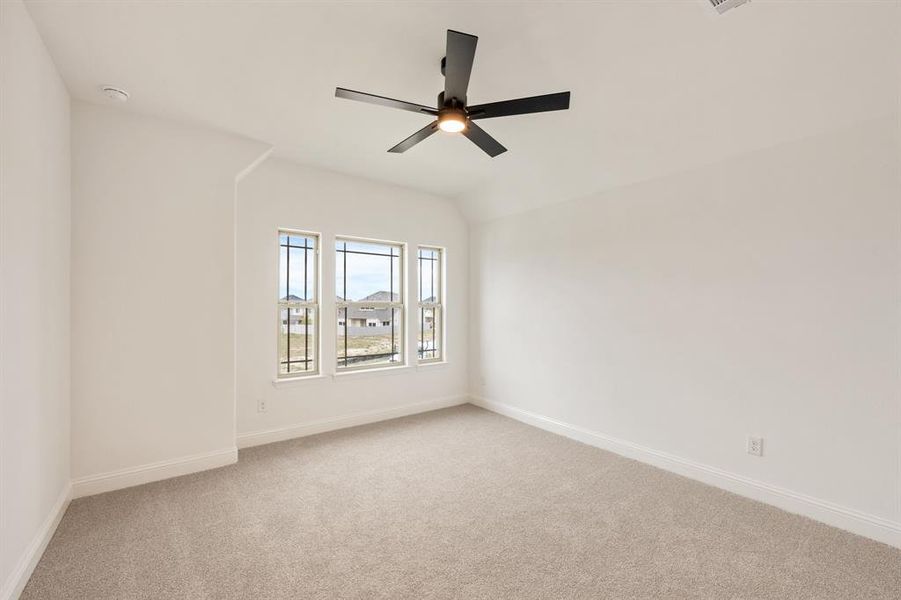 Spacious, unfurnished interior of a new home in Painted Tree Woodland District 50, McKinney (Image 15). Spacious, unfurnished interior of a new home in Painted Tree Woodland District 50, McKinney (Image 15).
