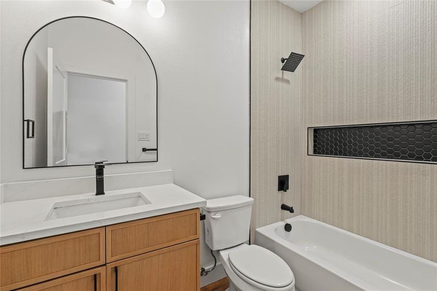 Furnished interior view inside a new home in , Dallas (Image 5).