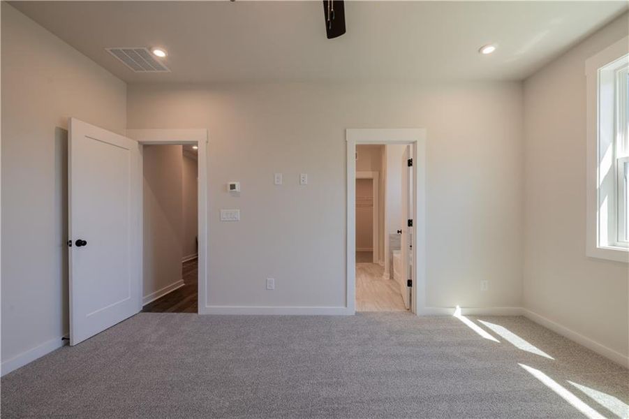 Spacious, unfurnished interior of a new home in Cambridge at Steels Bridge, Canton (Image 30). Spacious, unfurnished interior of a new home in Cambridge at Steels Bridge, Canton (Image 30).