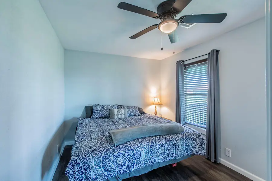 Furnished interior view inside a new home in , Bolivar Peninsula (Image 5).