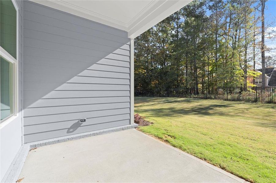 Exterior details and patio area of a home in Hillgrove Preserve, Powder Springs (Image 3).