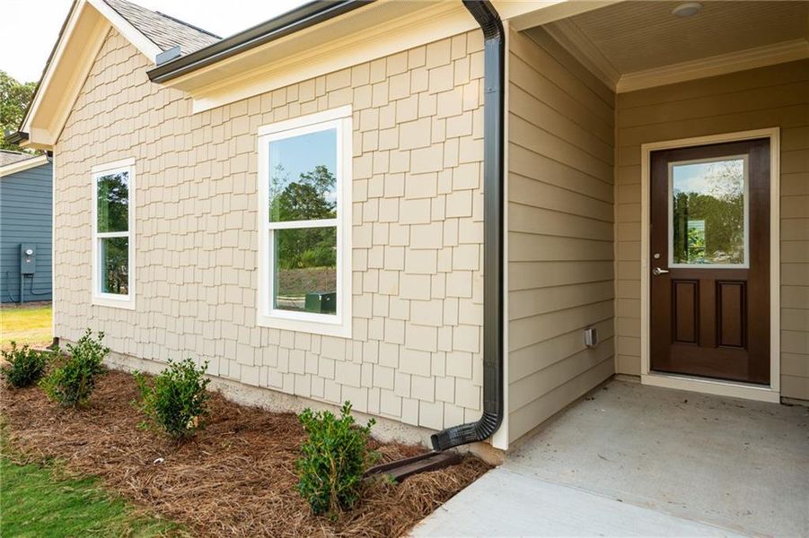 Exterior details and patio area of a home in , Lawrenceville (Image 16).