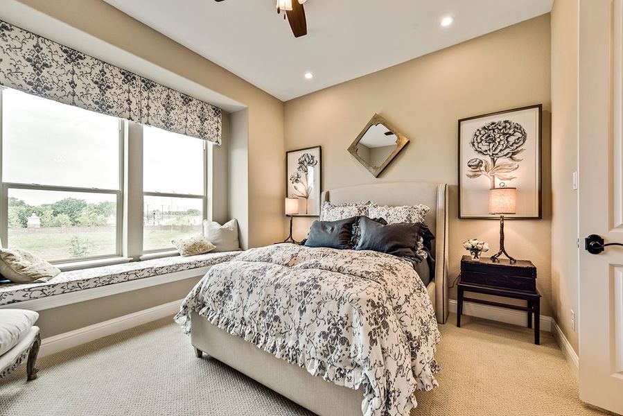 Representative furnished interior of a home built from the Miramonte by Grand Homes in Grand Oaks, Celina (Image 27).