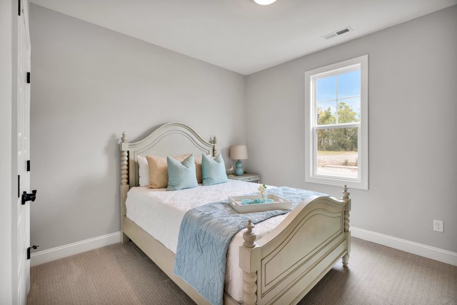 Representative furnished interior of a home built from the Lumina Island by Kent Homes in Oyster Harbour, Supply (Image 91).
