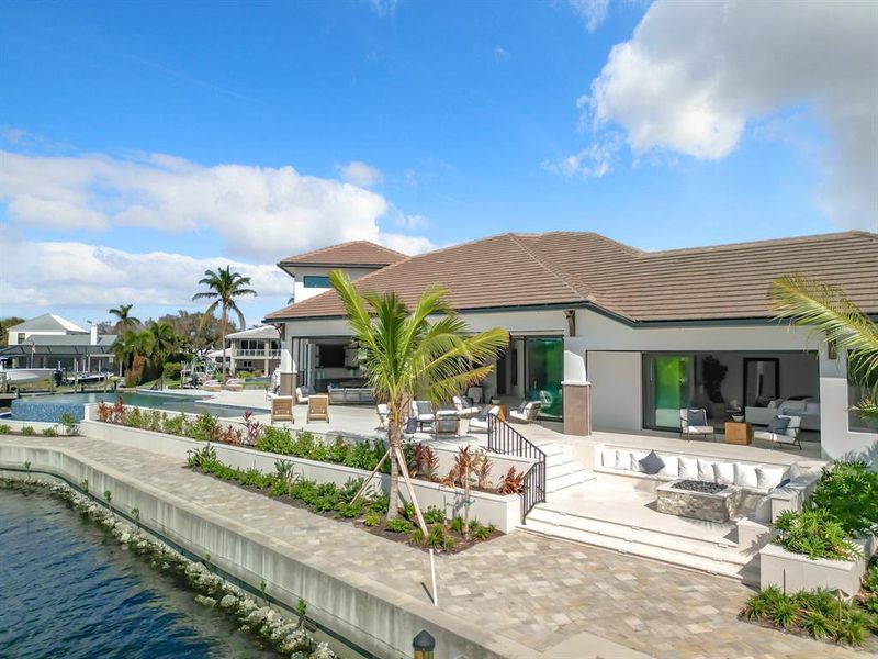 Image 81 of a home in .