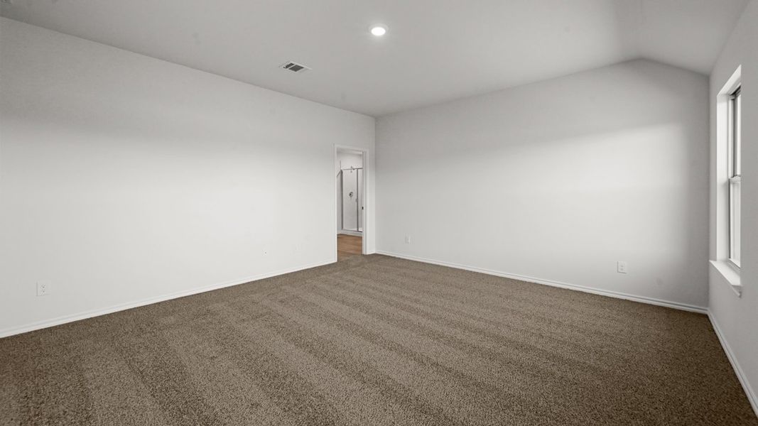 Representative unfurnished interior of a home built from the Holden by D.R. Horton in Whitewing Trails, Princeton (Image 16).