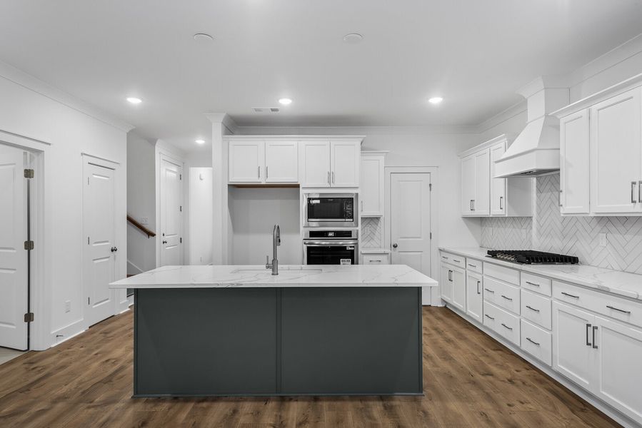 650 CONIFER DR, Spring Hill, TN. - Slide 13 650 CONIFER DR, Spring Hill, TN. - Slide 13