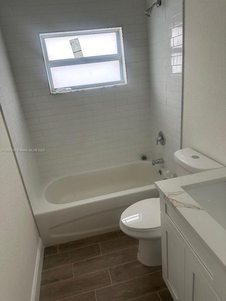 Furnished interior view inside a new home in , Boynton Beach (Image 9).