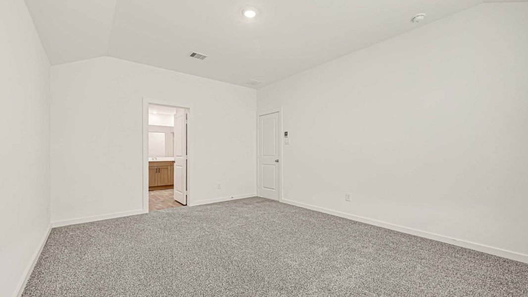 Representative unfurnished interior of a home built from the Cali by D.R. Horton in Holly Ridge, Rosenberg (Image 13).