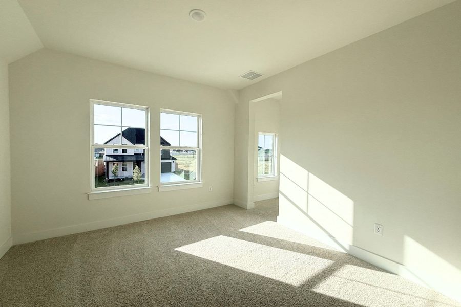 Spacious, unfurnished interior of a new home in The Grove at Blackhawk, Pflugerville (Image 22).
