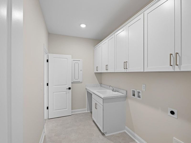 Furnished interior view inside a new home in Rockport, Wake Forest (Image 15).