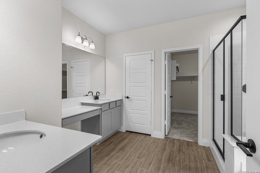 Furnished interior view inside a new home in Horizon Ridge, San Antonio (Image 11). Furnished interior view inside a new home in Horizon Ridge, San Antonio (Image 11).