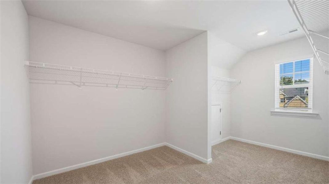 Spacious, unfurnished interior of a new home in Water Oak Estates, Lawrenceville (Image 18).