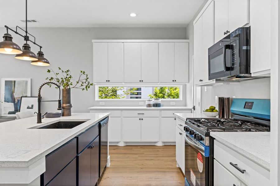 Furnished interior view inside a new home in , Dallas (Image 5).