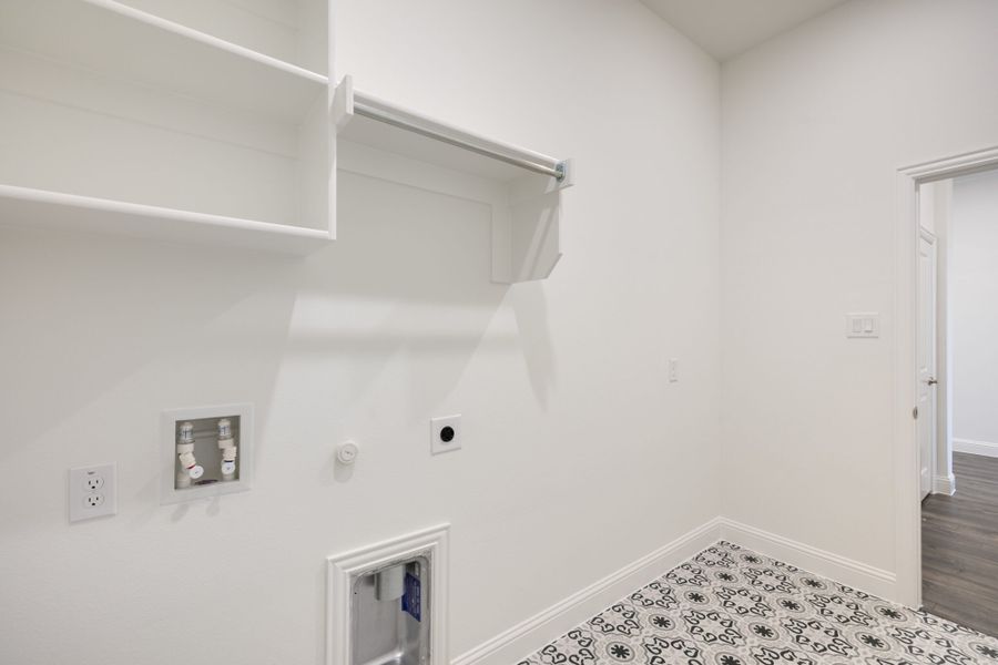 Spacious, unfurnished interior of a new home in Elevon, Lavon (Image 26). Spacious, unfurnished interior of a new home in Elevon, Lavon (Image 26).