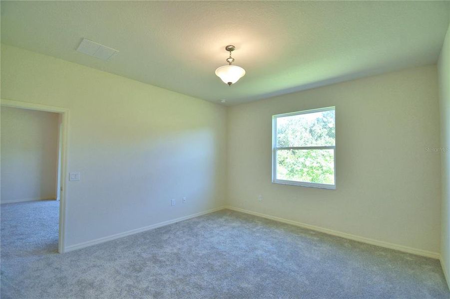 Spacious, unfurnished interior of a new home in , Winter Haven (Image 45).