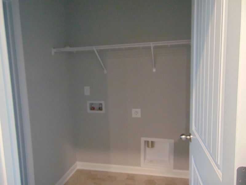 Spacious, unfurnished interior of a new home in Finch Branch, La Vergne (Image 16).