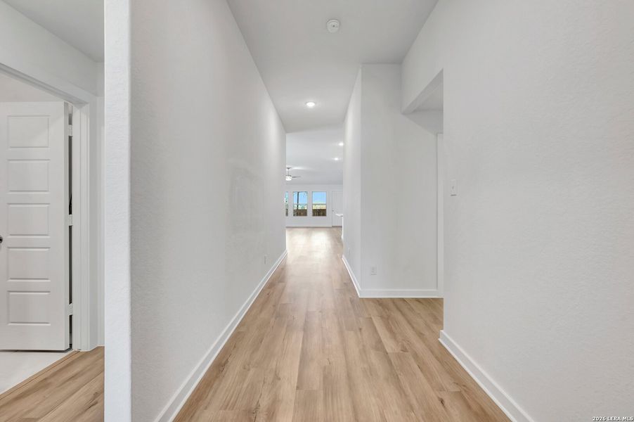 Spacious, unfurnished interior of a new home in Legacy Hills, San Antonio (Image 27).