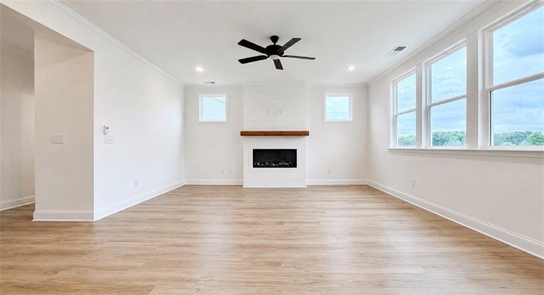 Spacious, unfurnished interior of a new home in Wehunt Meadows, Hoschton (Image 16). Spacious, unfurnished interior of a new home in Wehunt Meadows, Hoschton (Image 16).